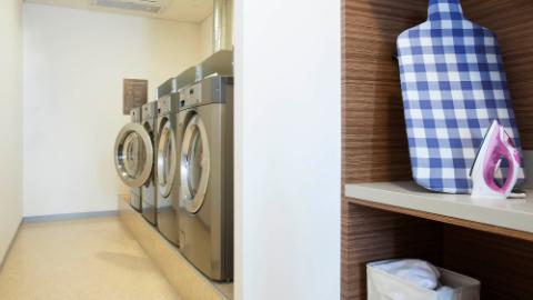 Lotte City Hotel Daejeon - Facilities - Services - Coin laundry