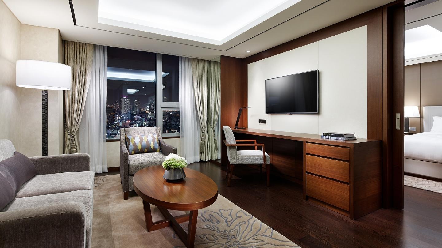 Suite Room