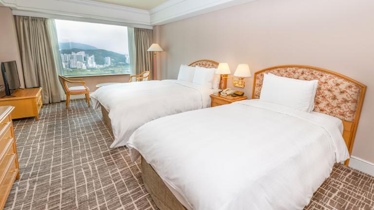 Lotte Hotel Busan, Guest Room, Suite