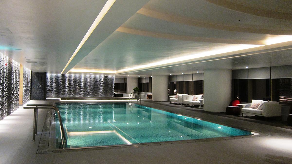 Hanoi Hotel Facilities - Indoor Swimming Pool | LOTTE HOTEL HANOI