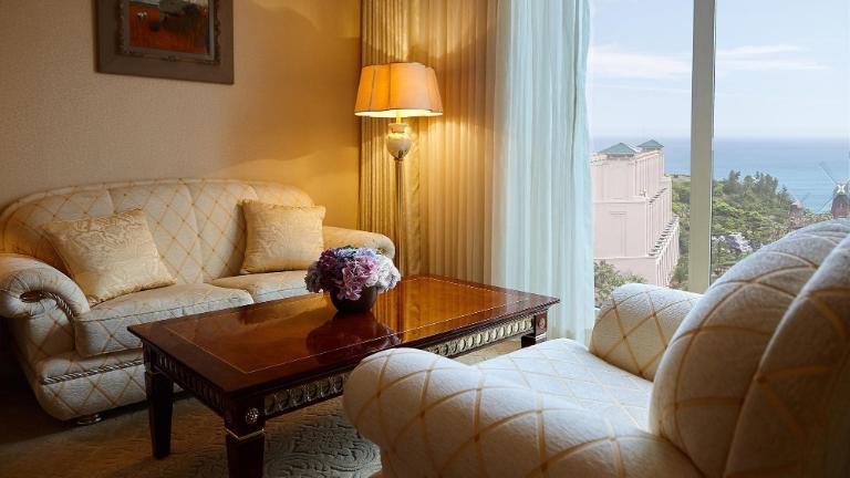 Lotte Hotel Jeju-Rooms-Suite-Presidential Suite Room (Ocean View)