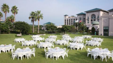 Lotte Hotel Jeju - Convention - Outdoor Plaza