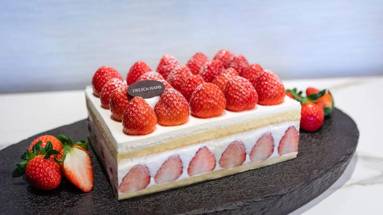 Delica-Hans, Strawberry cake