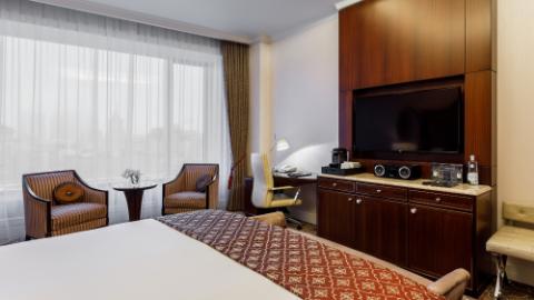 Lotte Hotel Moscow-Rooms-Standard-Superior Room