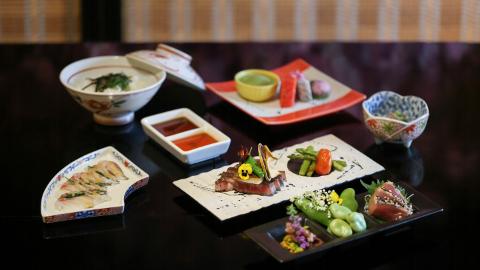 Yoshino Restaurant, Japanese cuisine