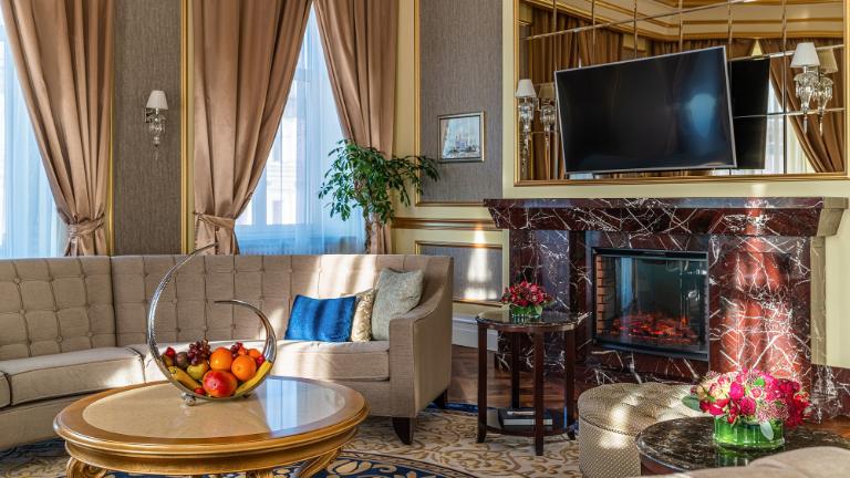 Lotte Hotel St. Petersburg - Rooms - Suite - Presidential Suite