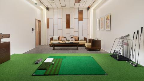 LOTTE HOTEL YANGON Screen Golf Lounge Korean Style Room