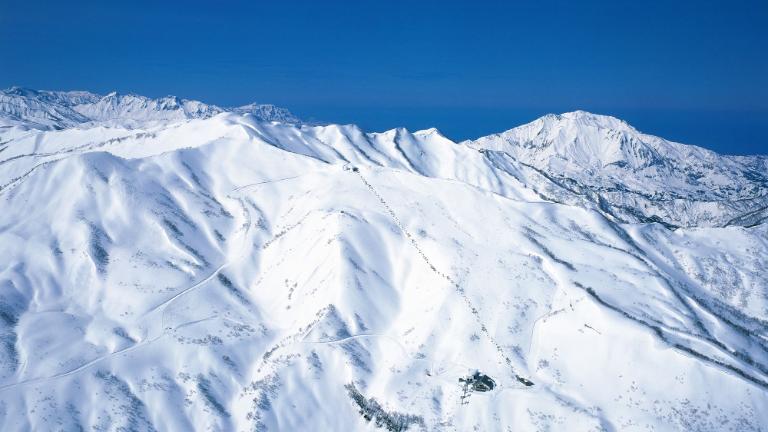 Lotte Ari Resort, Ski Season